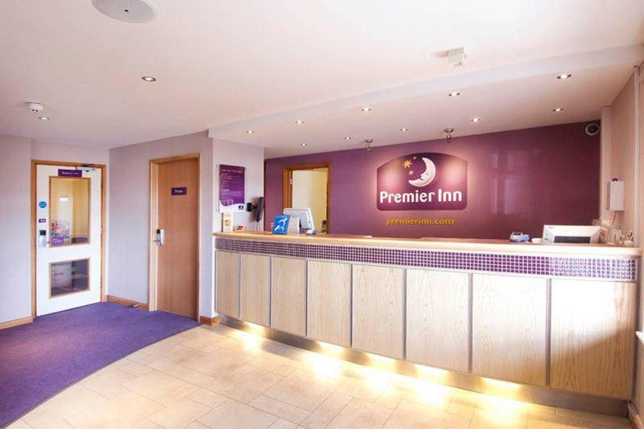 Premier Inn Poole Centre Exterior photo